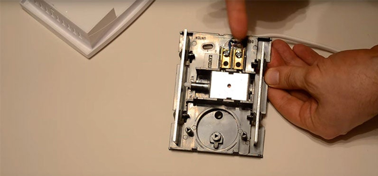 fix door bell in Naples